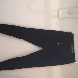 Black skinny pants